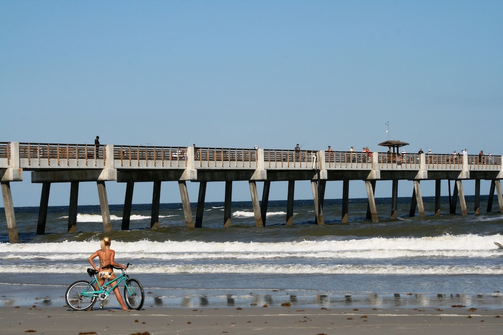 Best Western Oceanfront Jacksonville 7/36