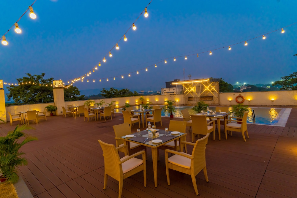 Vivanta Jamshedpur, Golmuri 34/57