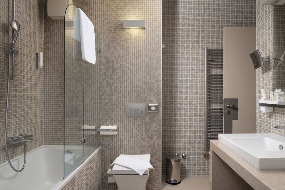 ART HOTEL KALELARGA 64/67