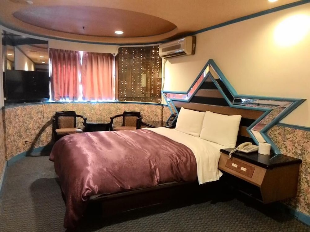 Ti Hwa Hotel 26/49