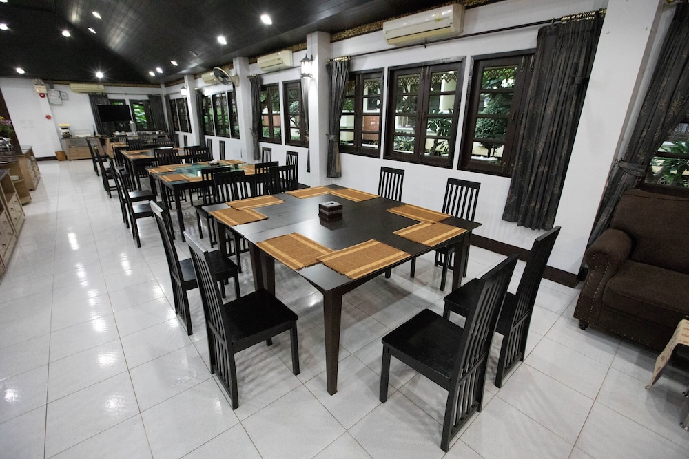 Luck Swan Resort Spa Chiang Rai 44/62