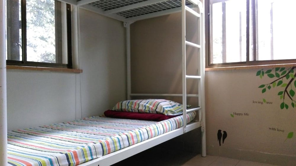 PRIVATE, MIXED DORM, 4 PEOPLE