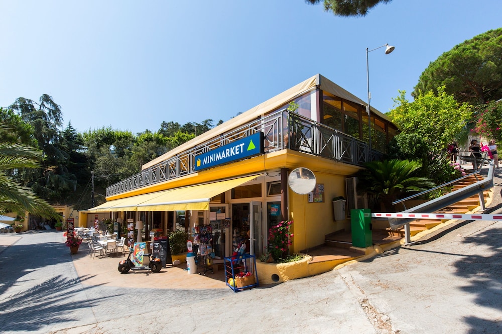 Camping El Far 4/63