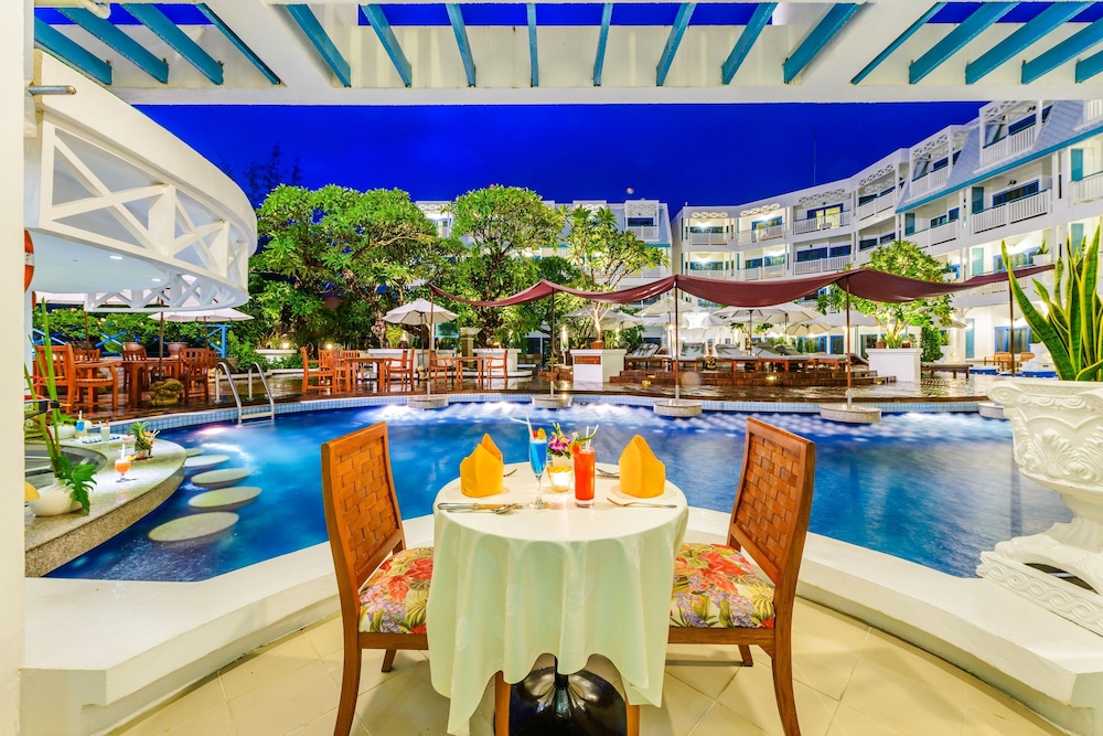 ANDAMAN SEAVIEW HOTEL 46/52
