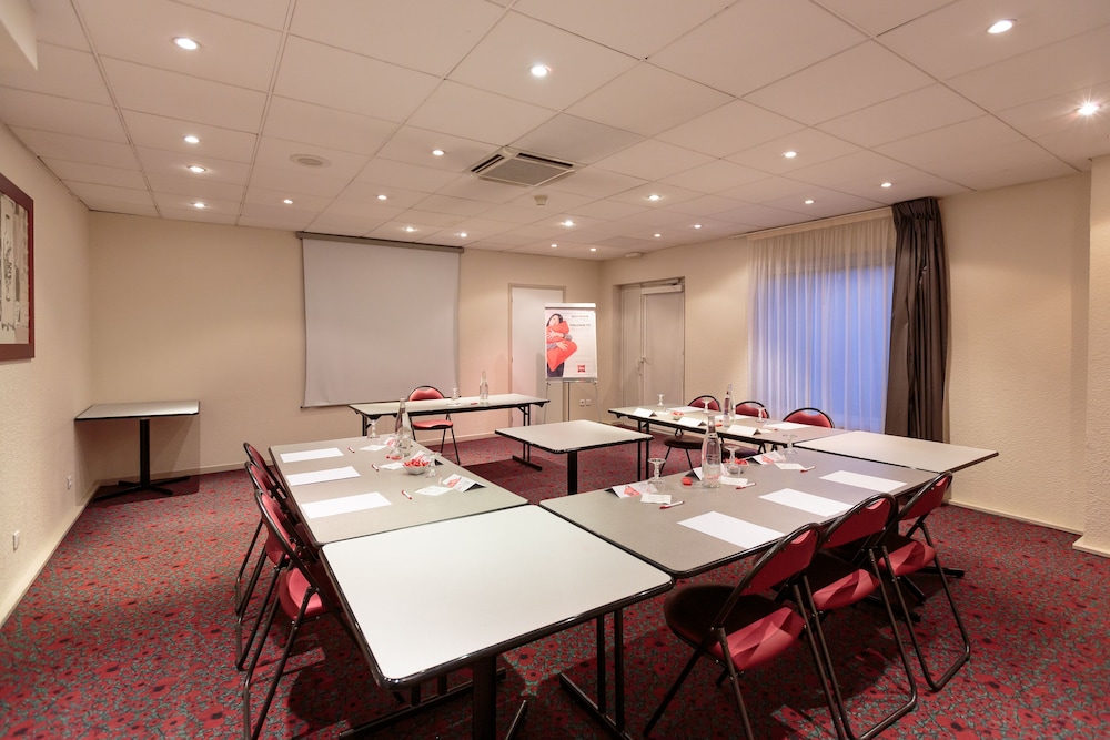 ibis Clermont Ferrand Sud Carrefour Herbet 51/57