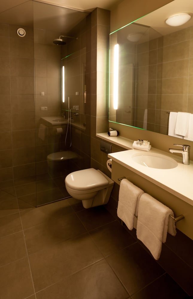Hotel Vestmannaeyjar 40/65