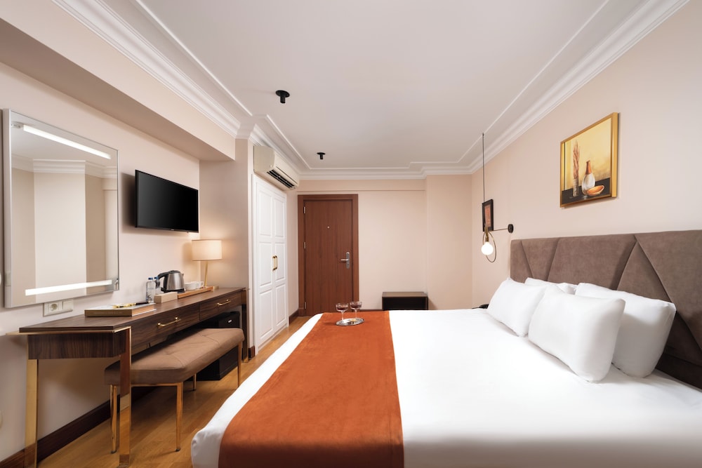 STANDARD, DOUBLE BED