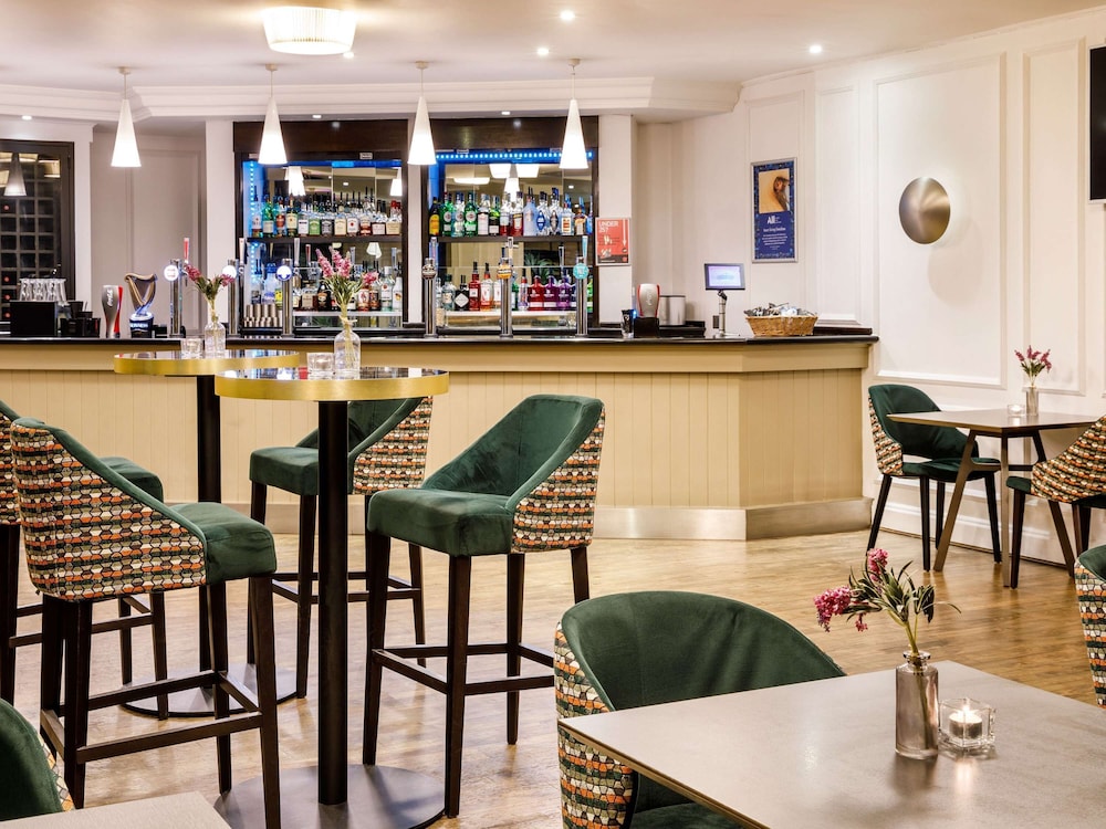 Mercure Telford Centre 46/69