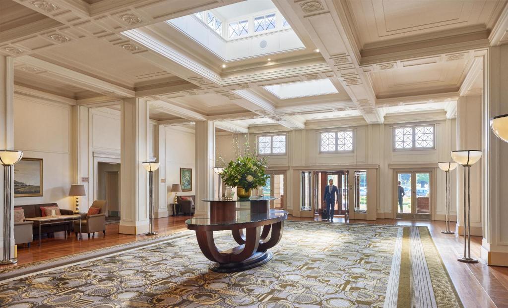 Lobby at Hyatt Hotel Canberra, CANBERRA