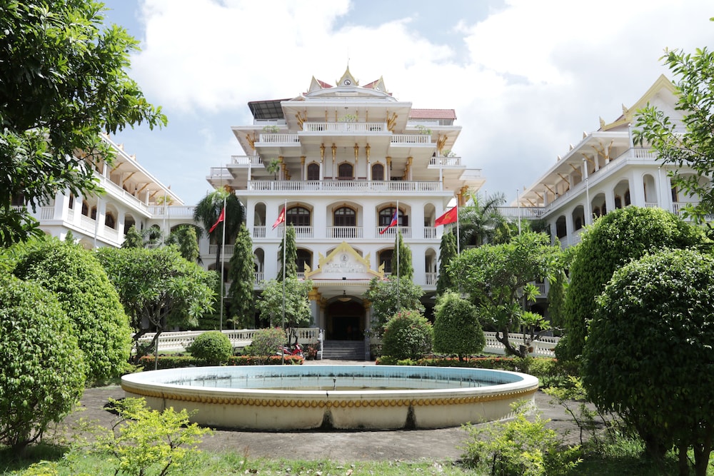 Champasak Palace Hotel 1/65