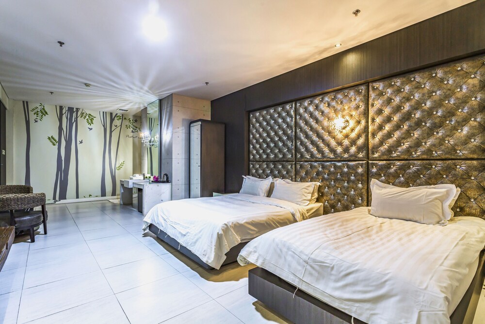 Qingdao Hengbo Hotel 2/29