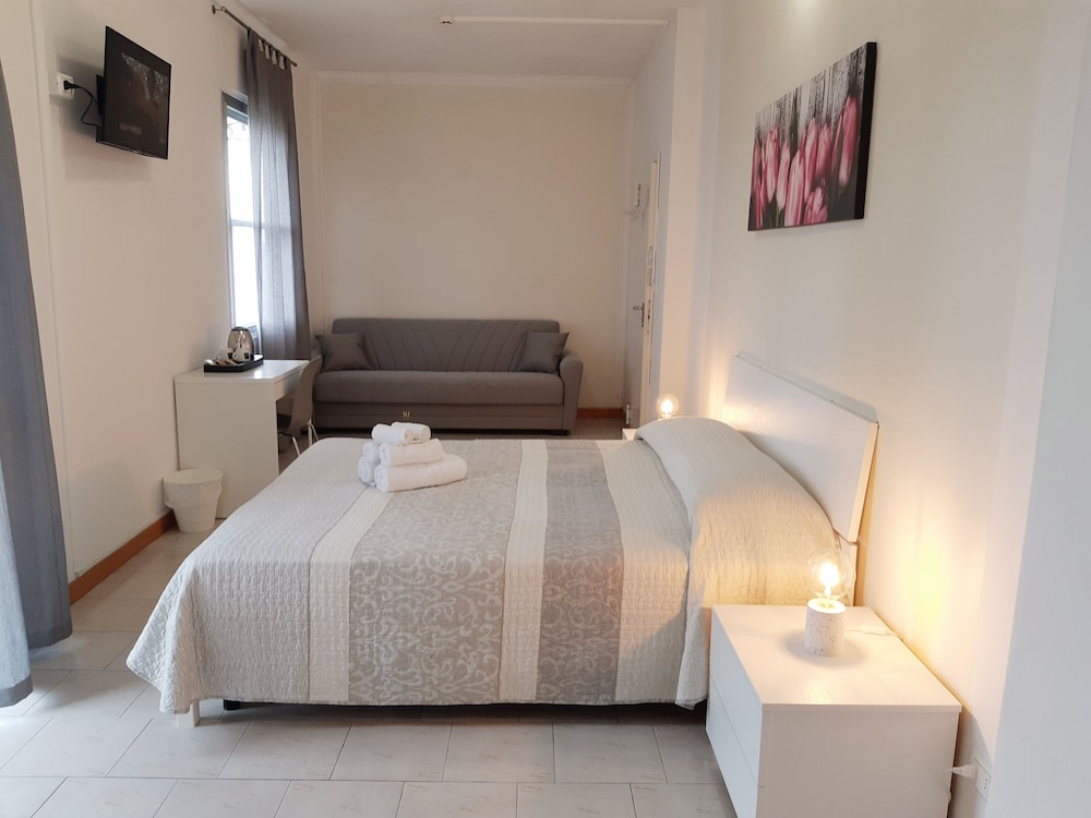 SUPERIOR, DOUBLE BED