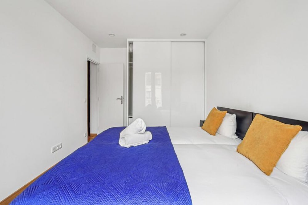 RESIDENCE AURMAT 18/69