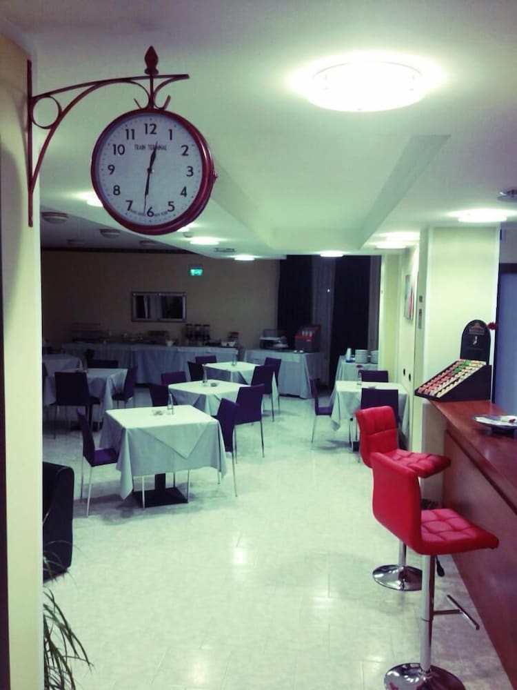 Fidenza Hotel 35/46