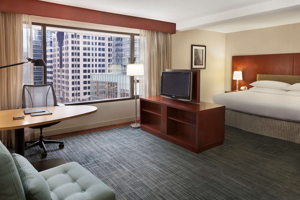 Hilton Toronto 29/75