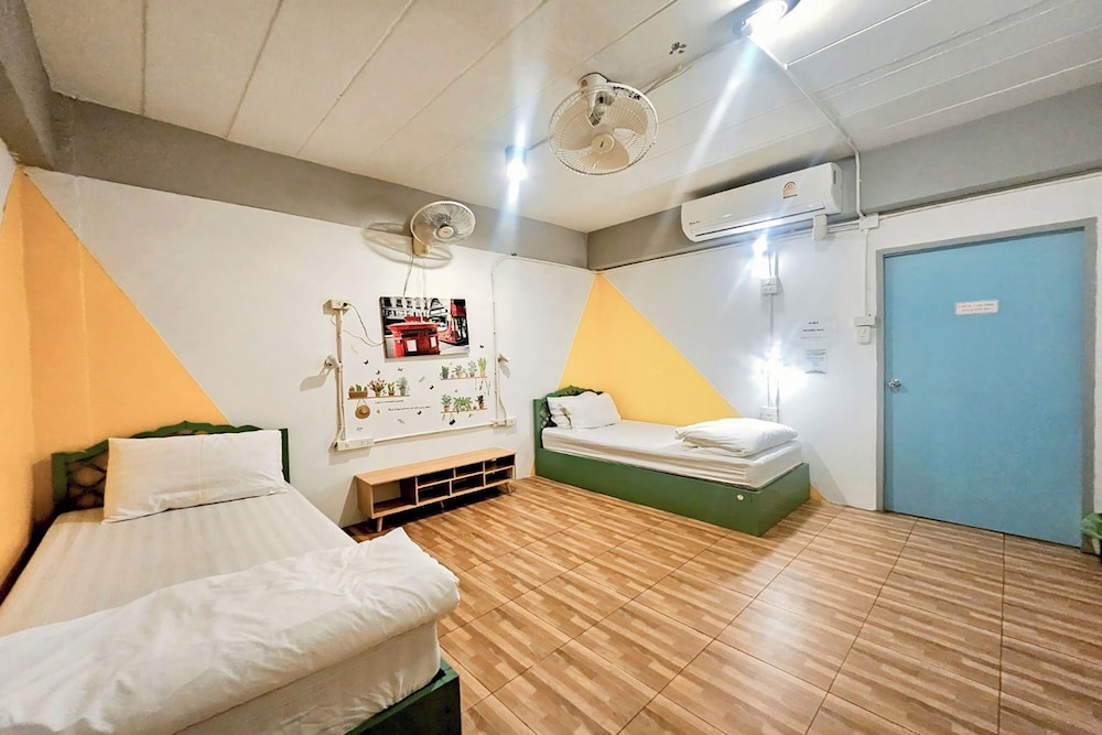 Me U Hostel - Adults Only 18/53