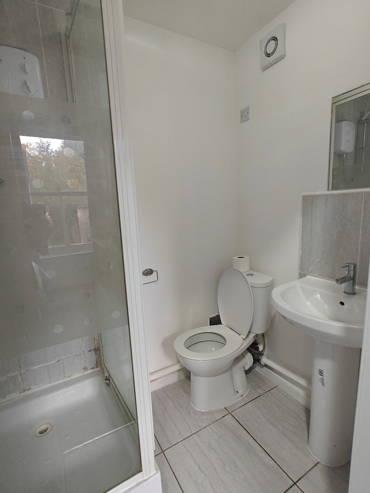 Campbell S Guest House 49/50