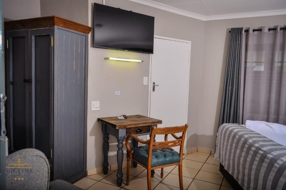 Avoca Vale Country Hotel 29/50