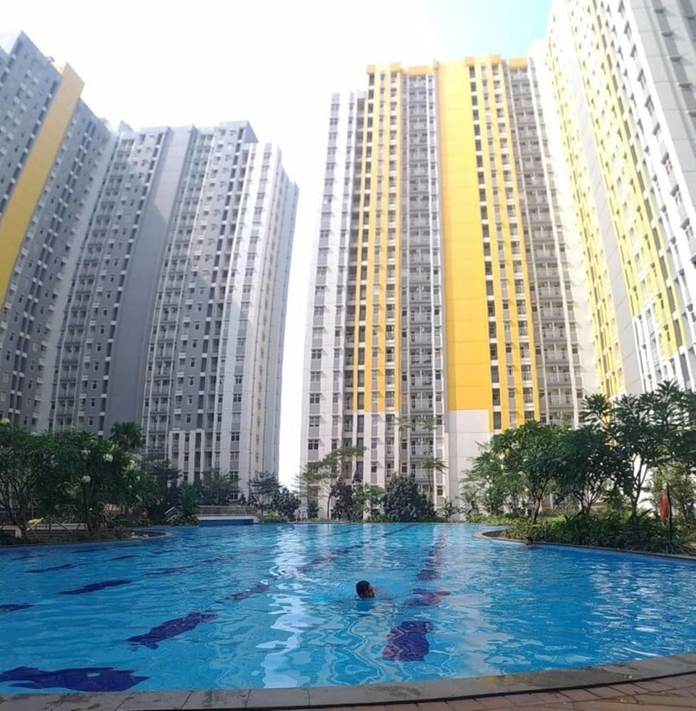 Springlake Apartment Summarecon by Veeroom by ZUZU photo5