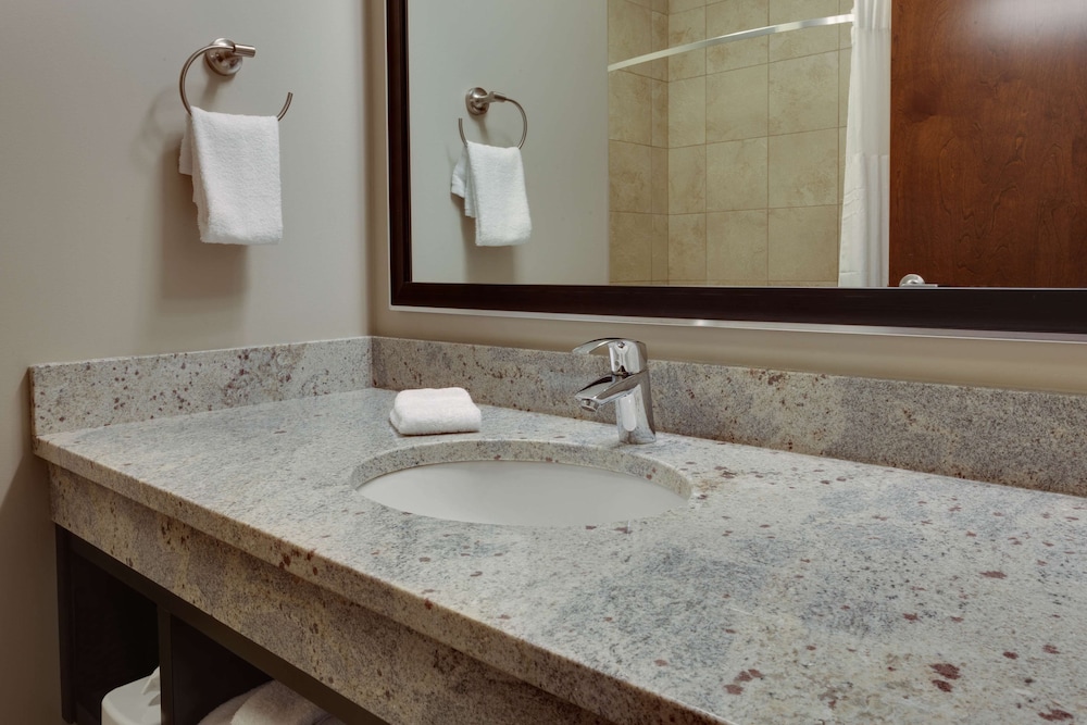 Drury Inn Suites Pittsburgh Airport Settlers Ridge 34/34