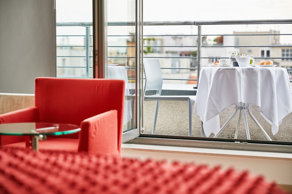 Hotel Josef 44/59