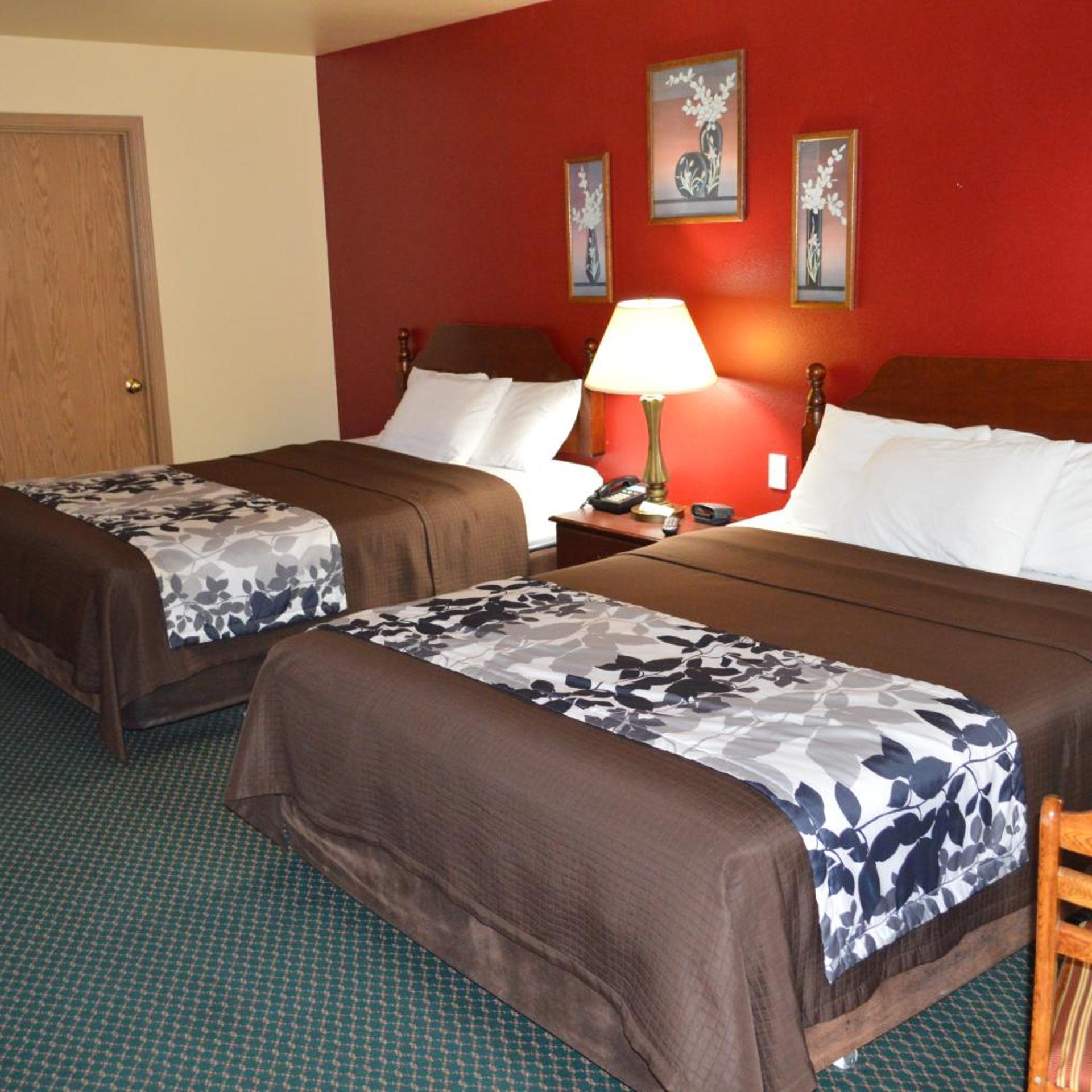Western Motel 5/15