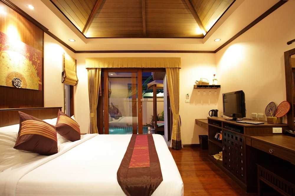 VILLA, PLUNGE POOL
