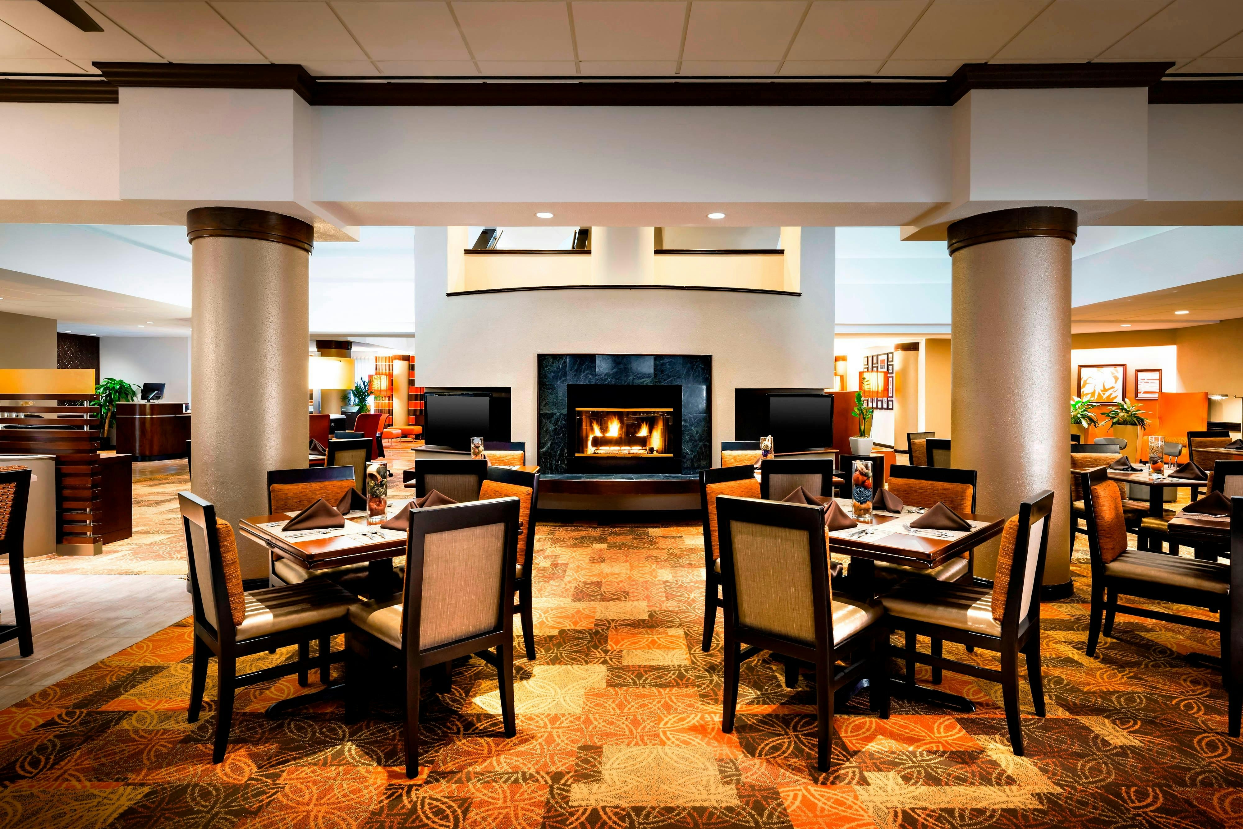 Sheraton Suites Orlando Airport 23/34