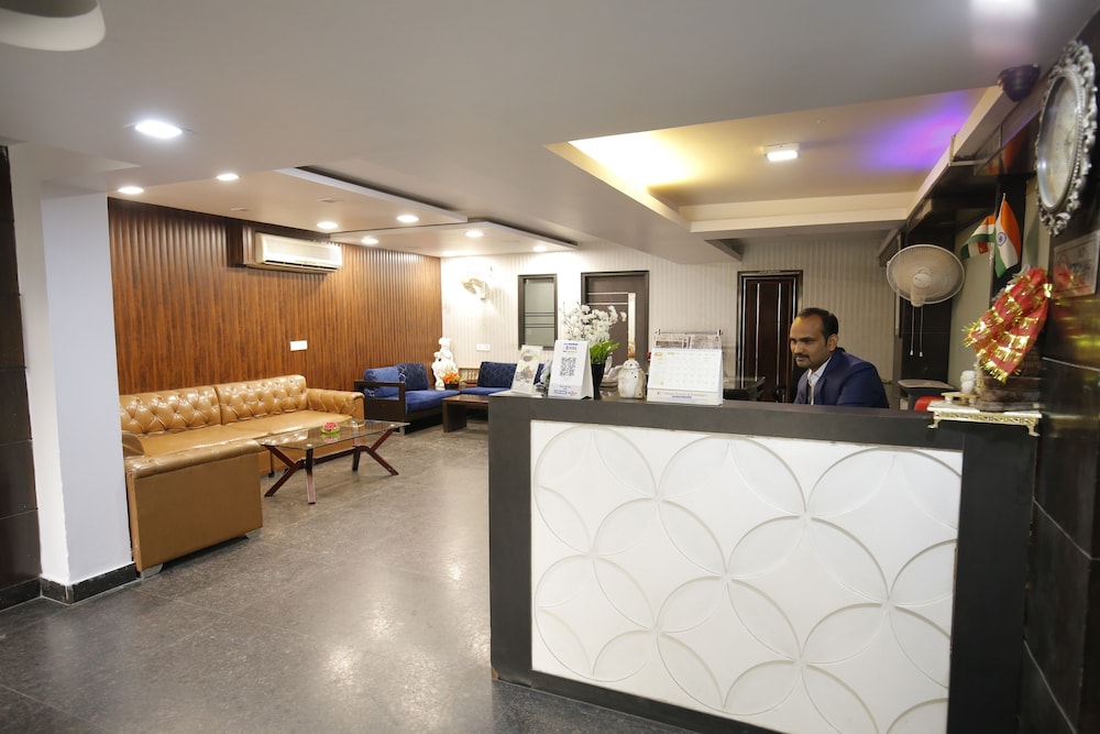 HOTEL DELHI PRIDE 4/42