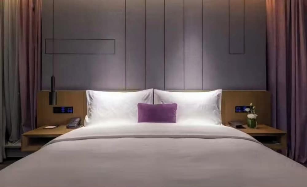 Mercure Kunshan MIXC Hi-tech 29/56