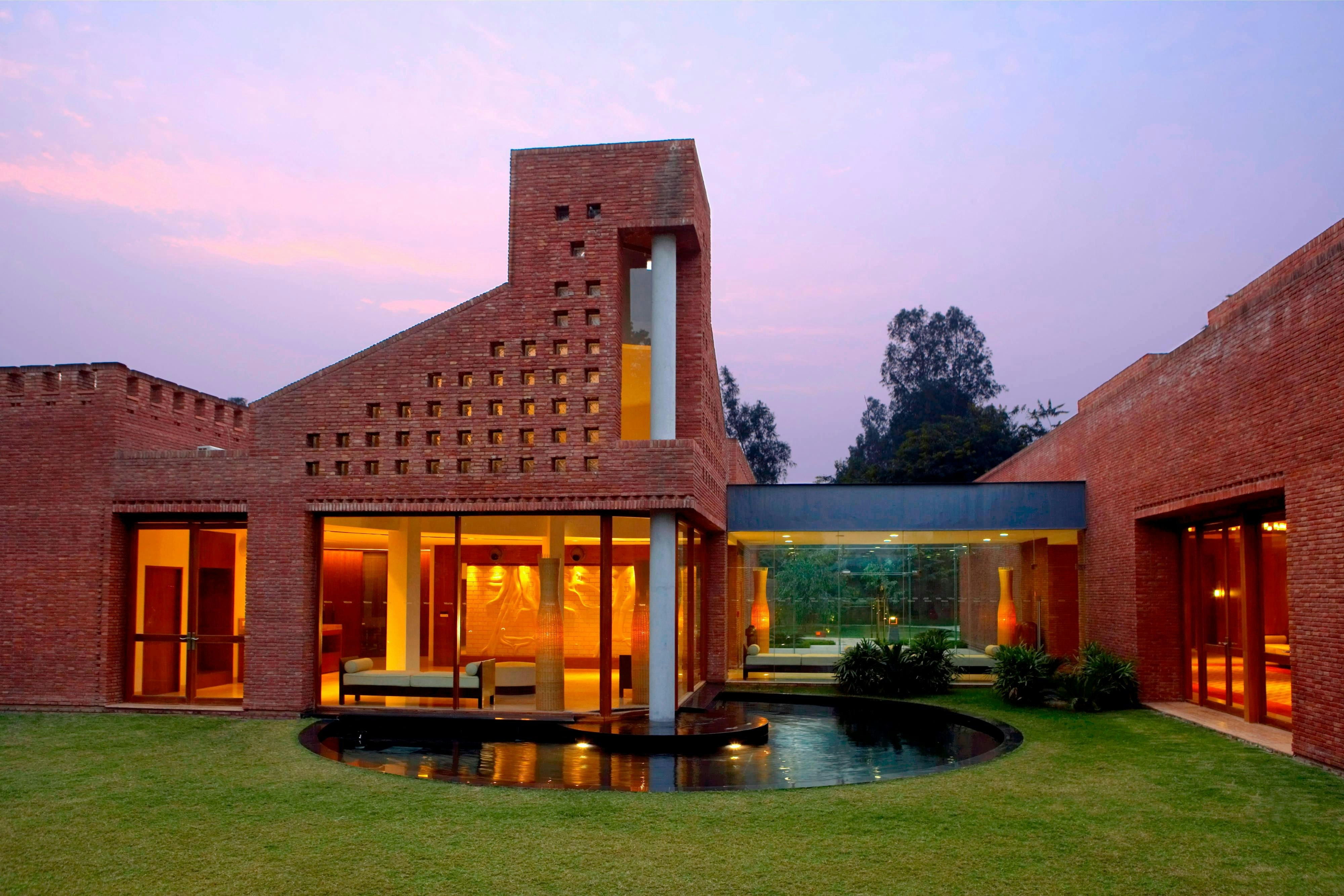 THE WESTIN SOHNA RESORT & SPA 40/45