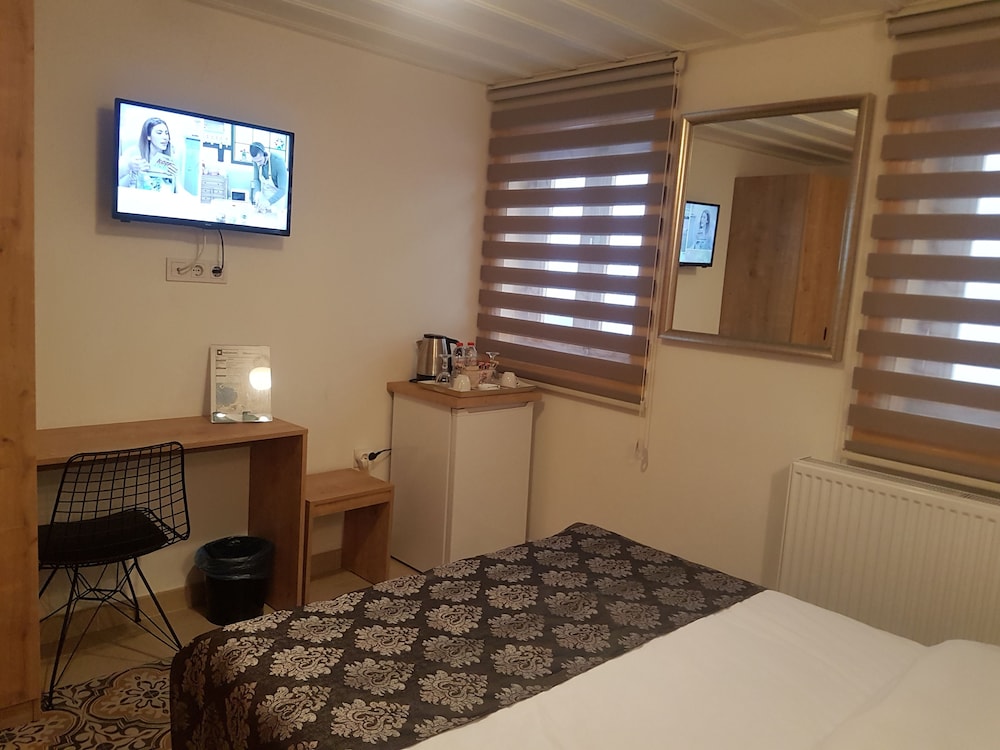 Belizia Hotel 45/61