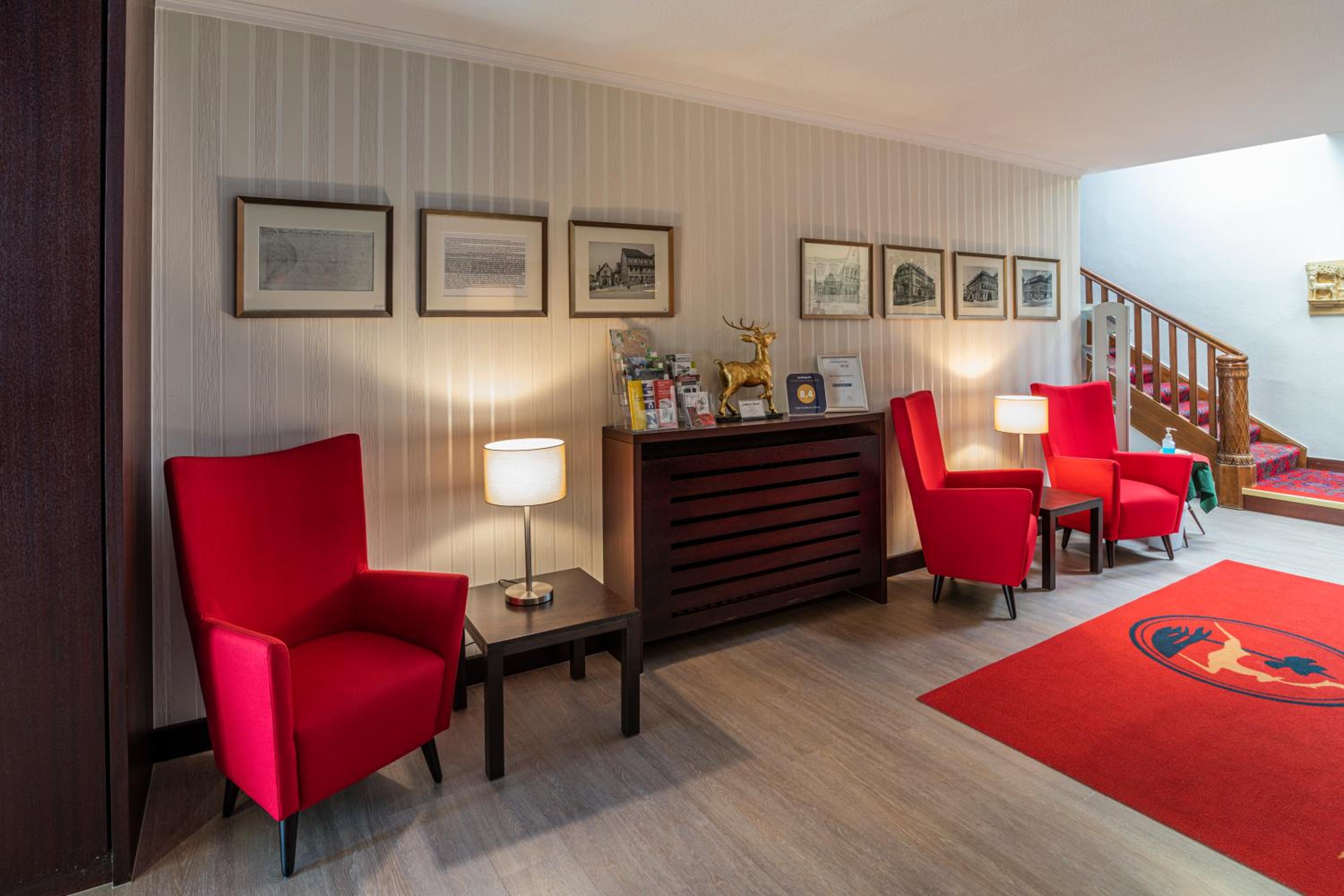 Goldener Hirsch Hotel 35/50