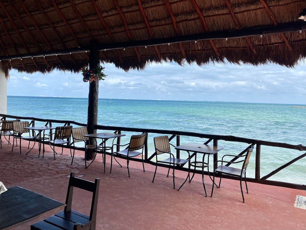 Casa Caribe Cancun 36/49
