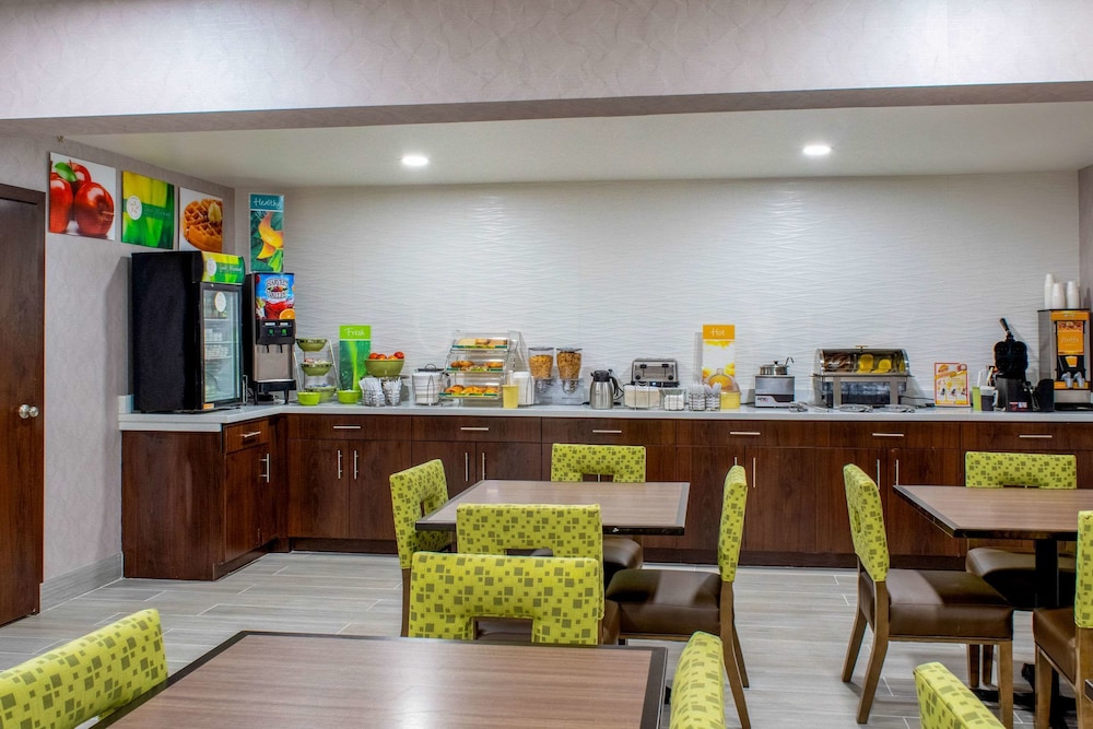 Quality Inn Plainfield 40/47