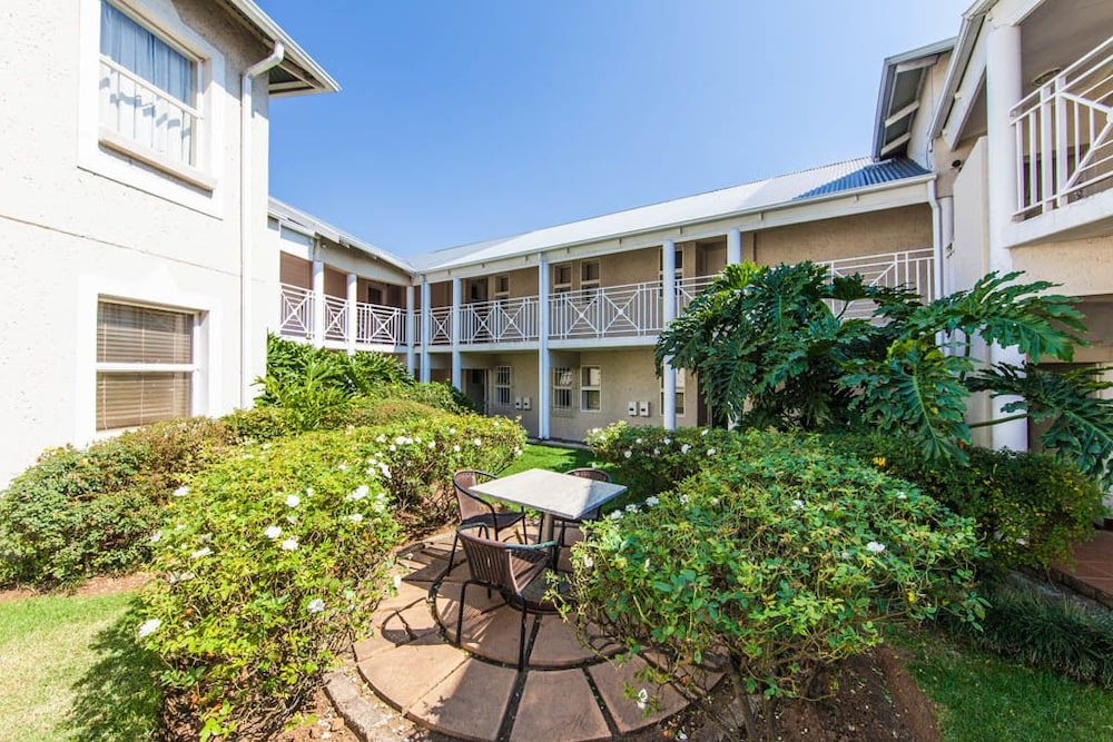 Vetho 2 Apartments OR Tambo Airport 10/31