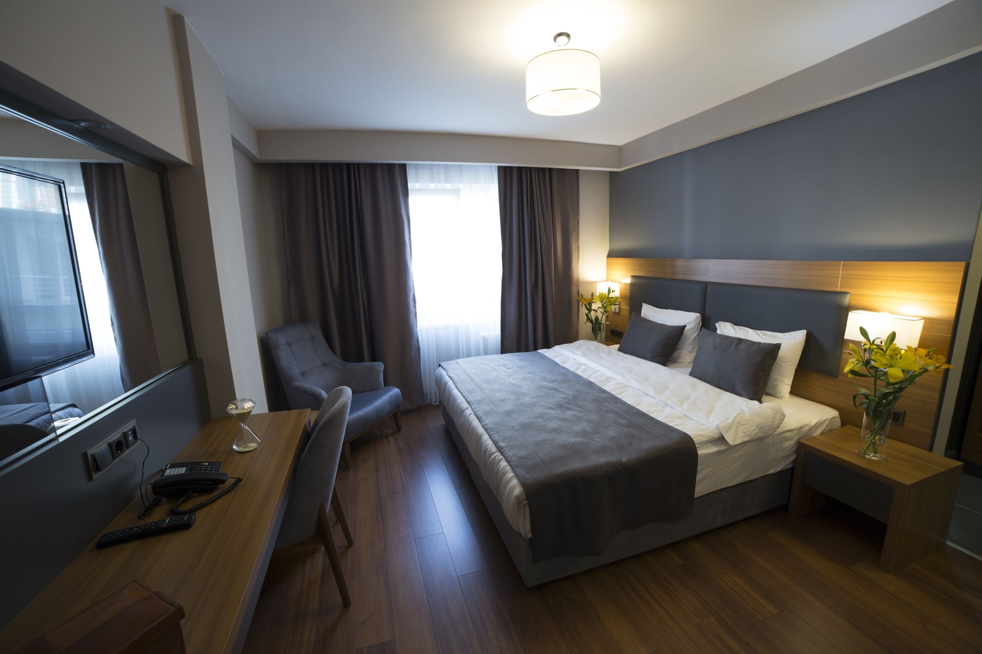 STANDARD, DOUBLE OR TWIN BED