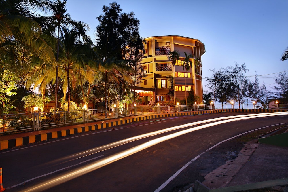 Hotel Sinclairs Bayview Port Blair 38/50