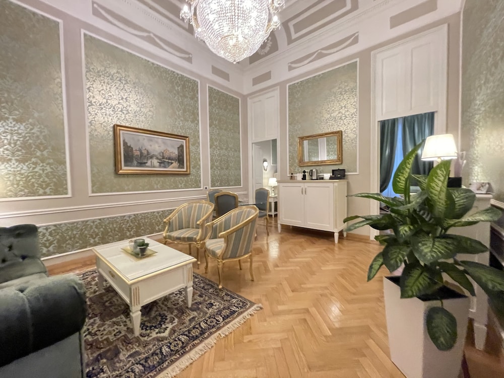 Palazzo Monga Boutique Guesthouse 40/66