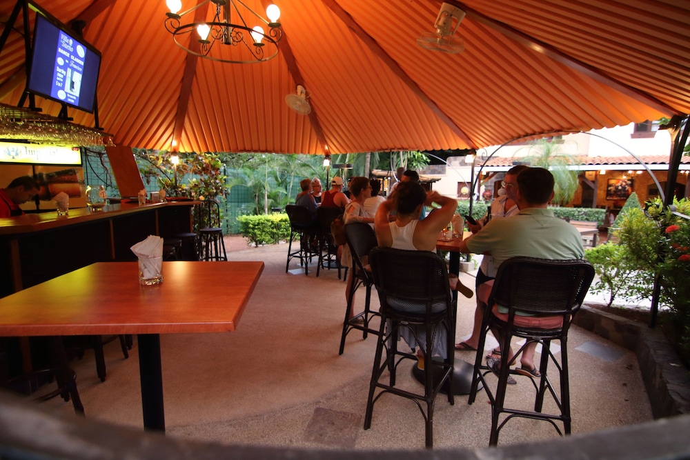 Villa Del Sueño 31/50