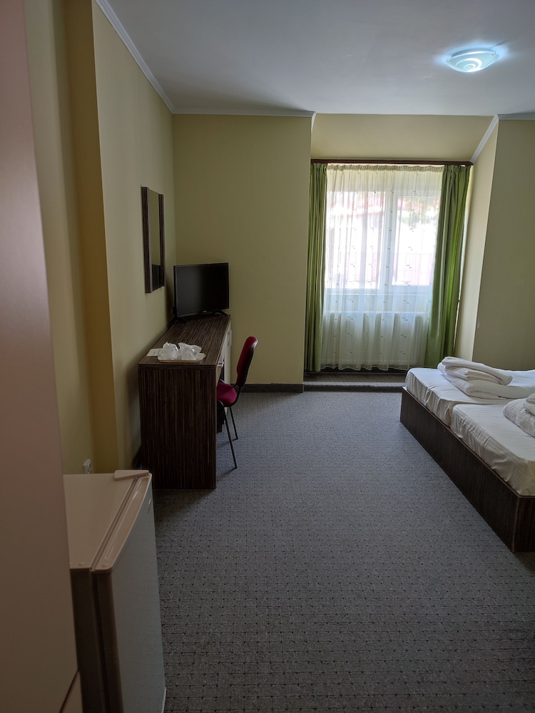 Hotel Iri 19/63