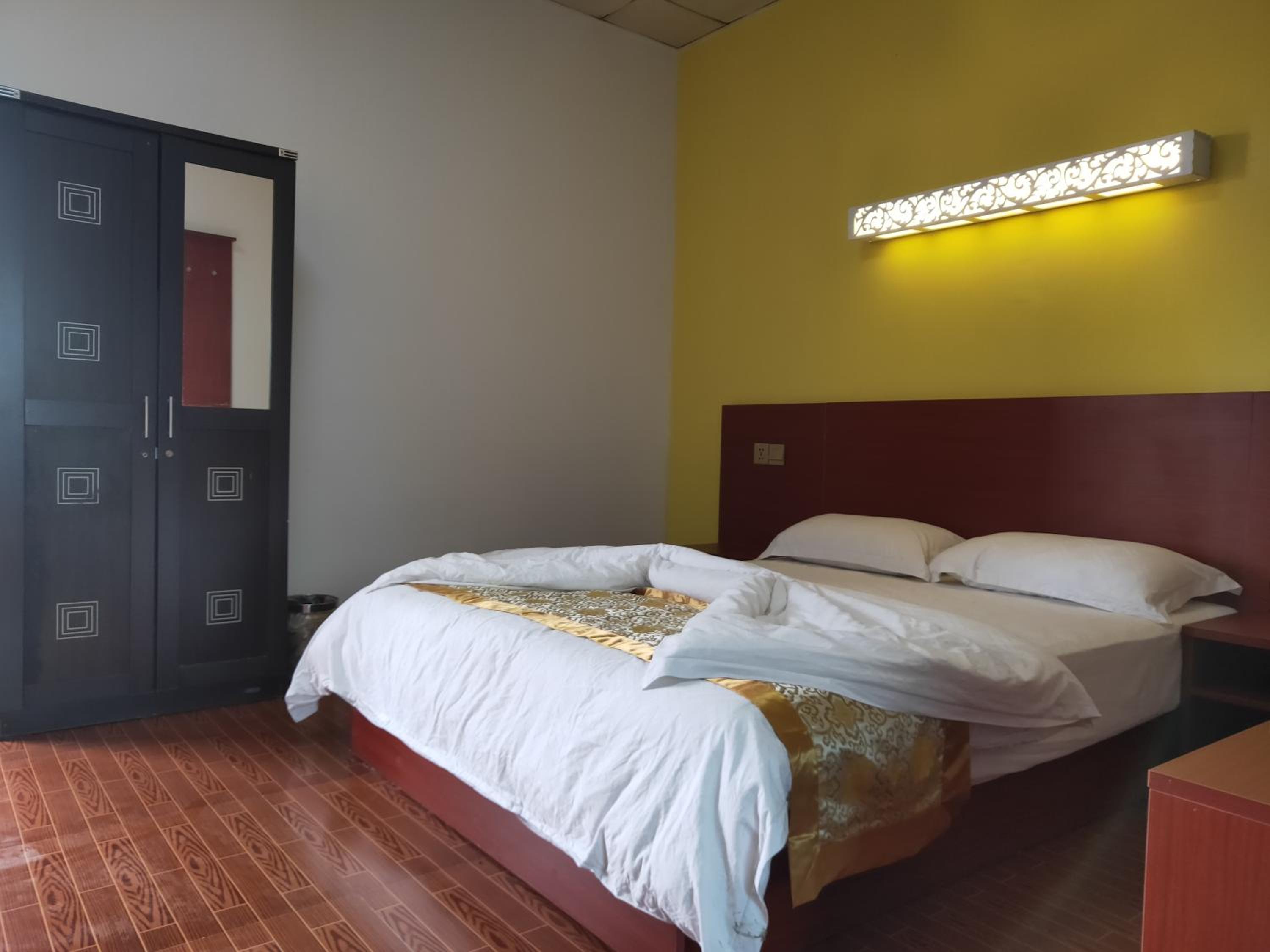 Chong TI Hotel 4/17
