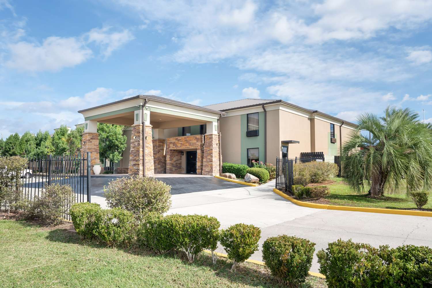 Best Western Bayou Inn 1/14