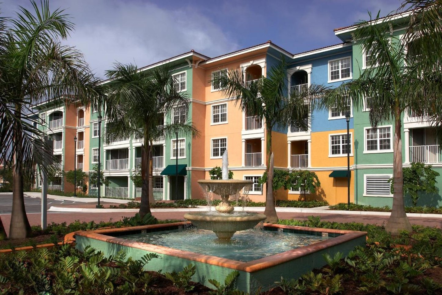 Mizner Place At Weston Town Center 61/69