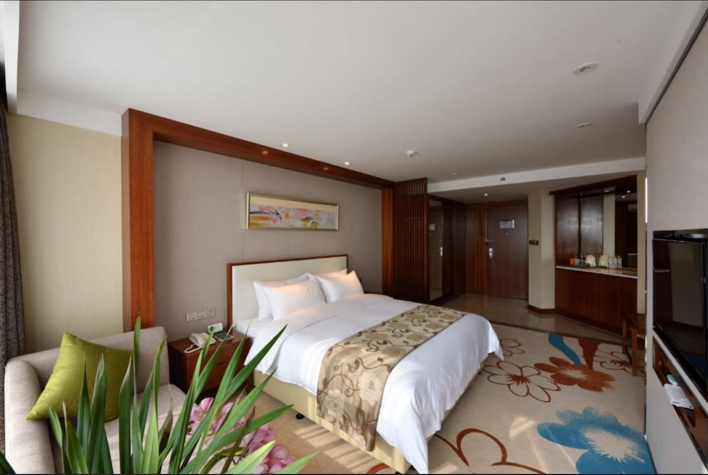 Chengdu Qinhuang Yongan Hotel 12/30