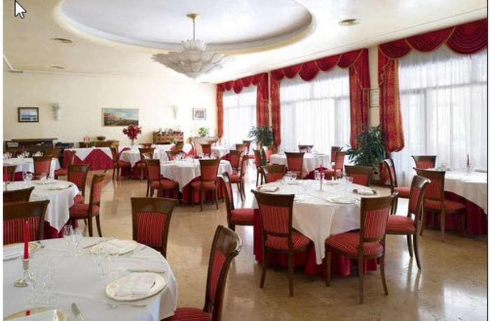 Villa Pace Park Hotel Bolognese 33/50
