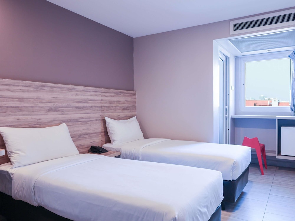 ibis budget Singapore Crystal 23/62