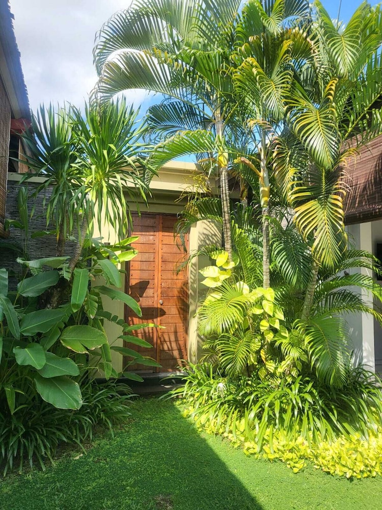 PRADHA VILLAS SEMINYAK 55/63