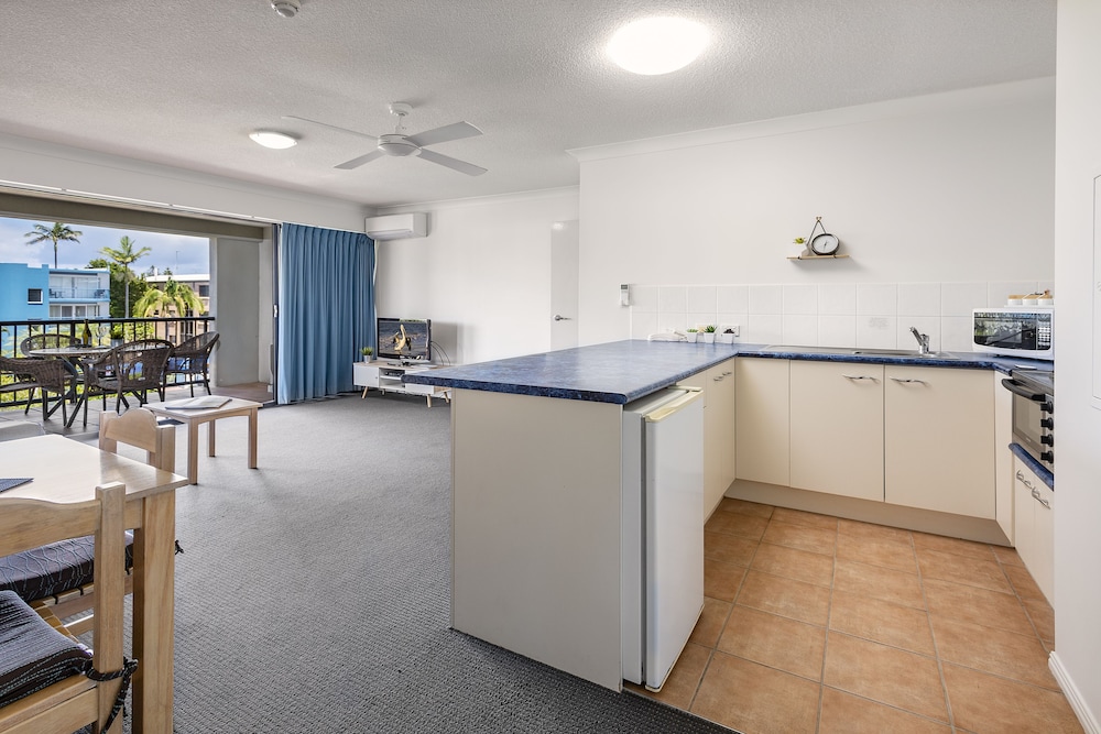 Belaire Place 9/50