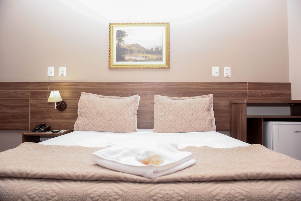 CAMBRAIA HOTEL ARCOS 5/19